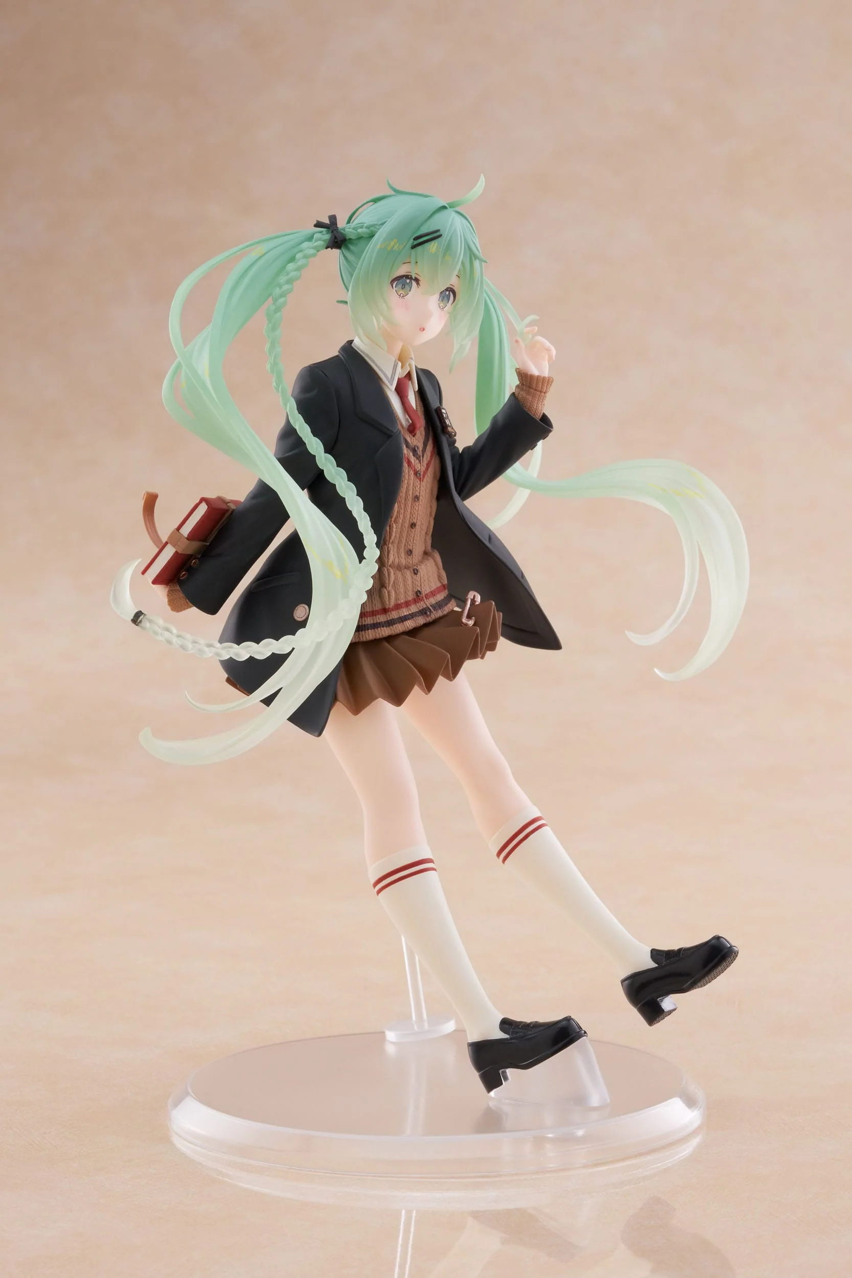 Hatsune Miku - Fashion Figure Preppy Ver. - Taito Prize - Image 7