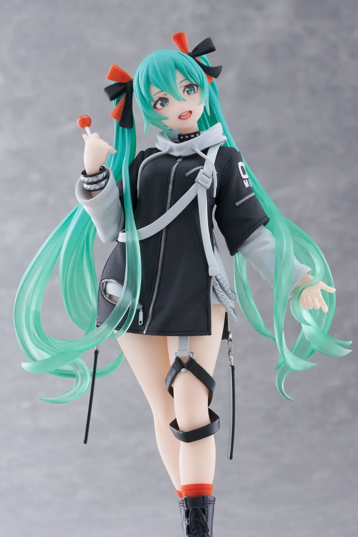 Hatsune Miku - Fashion Figure Punk ver. - Taito Prize - Image 2
