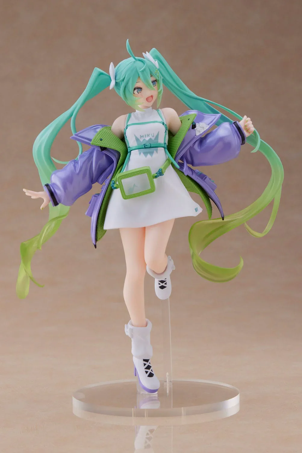 Hatsune Miku - Fashion Figure Sporty ver. - Taito Prize - Image 4
