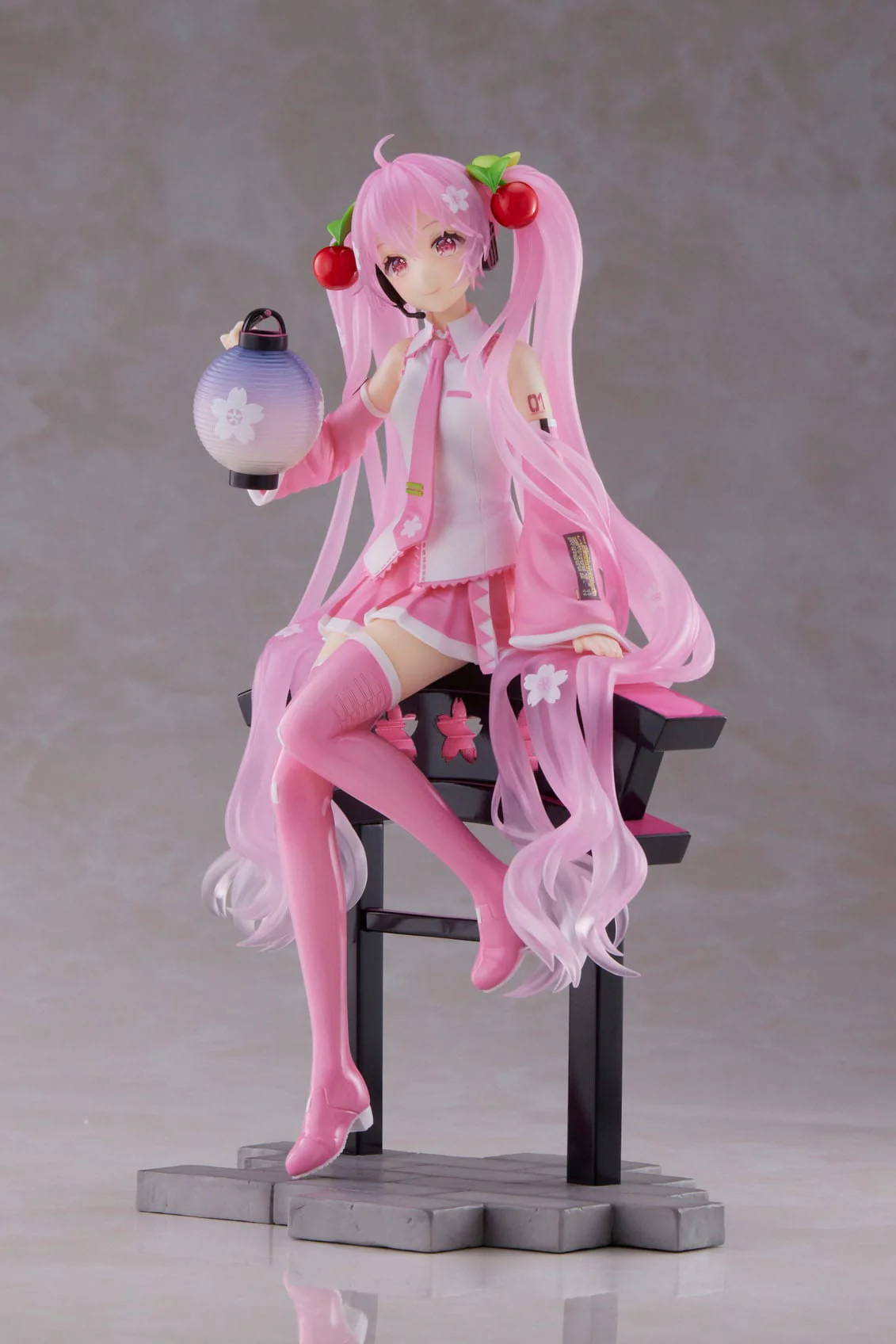 Hatsune Miku - Sakura Lantern ver. AMP+ - Taito Prize - Image 4